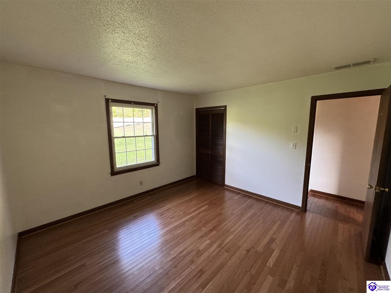 Listing Picture 911 Elm Street Cloverport, KY 40111 MLS HK25001716