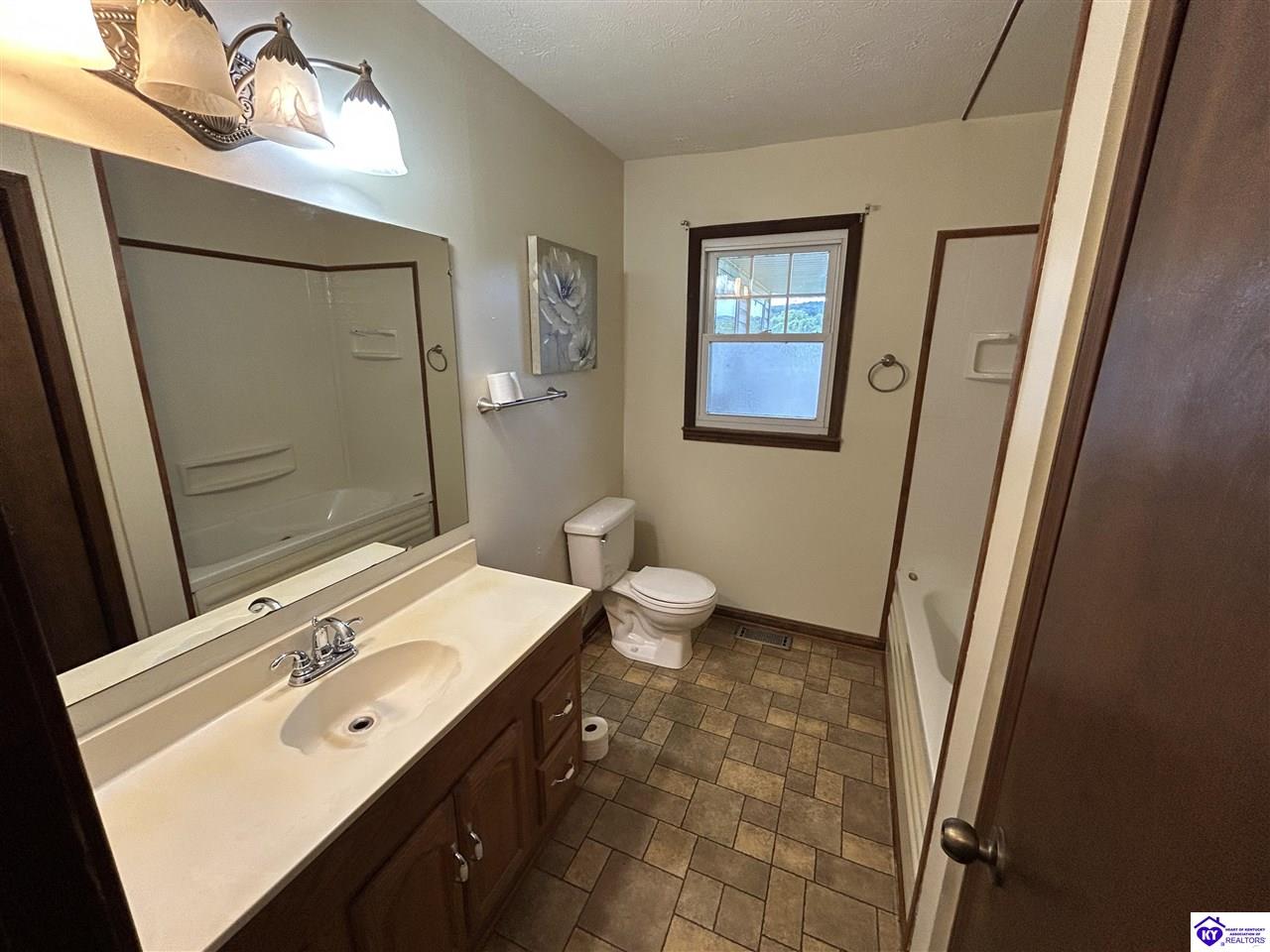 Listing Picture 911 Elm Street Cloverport, KY 40111 MLS HK25001716