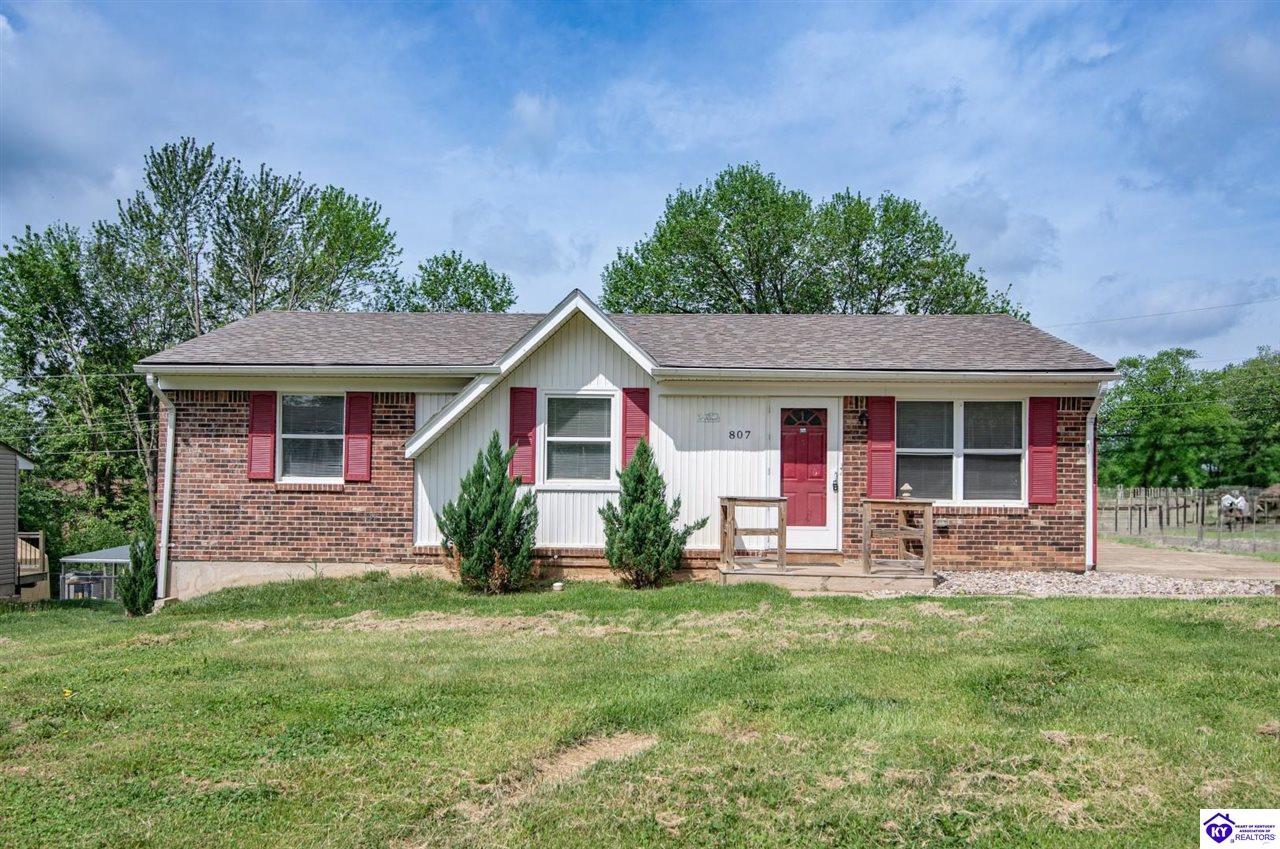 807 Elmhurst AvenueVine Grove, KY 40175
