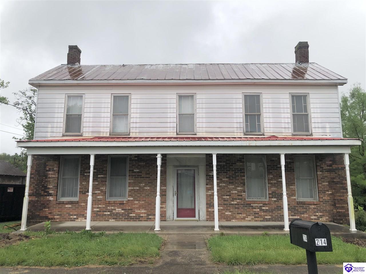 214 N Walnut StreetUpton, KY 42784