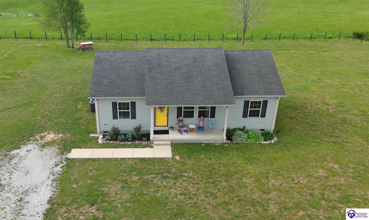 Listing Picture 450 Rolling Way Smiths Grove, KY 42171 MLS HK25001726