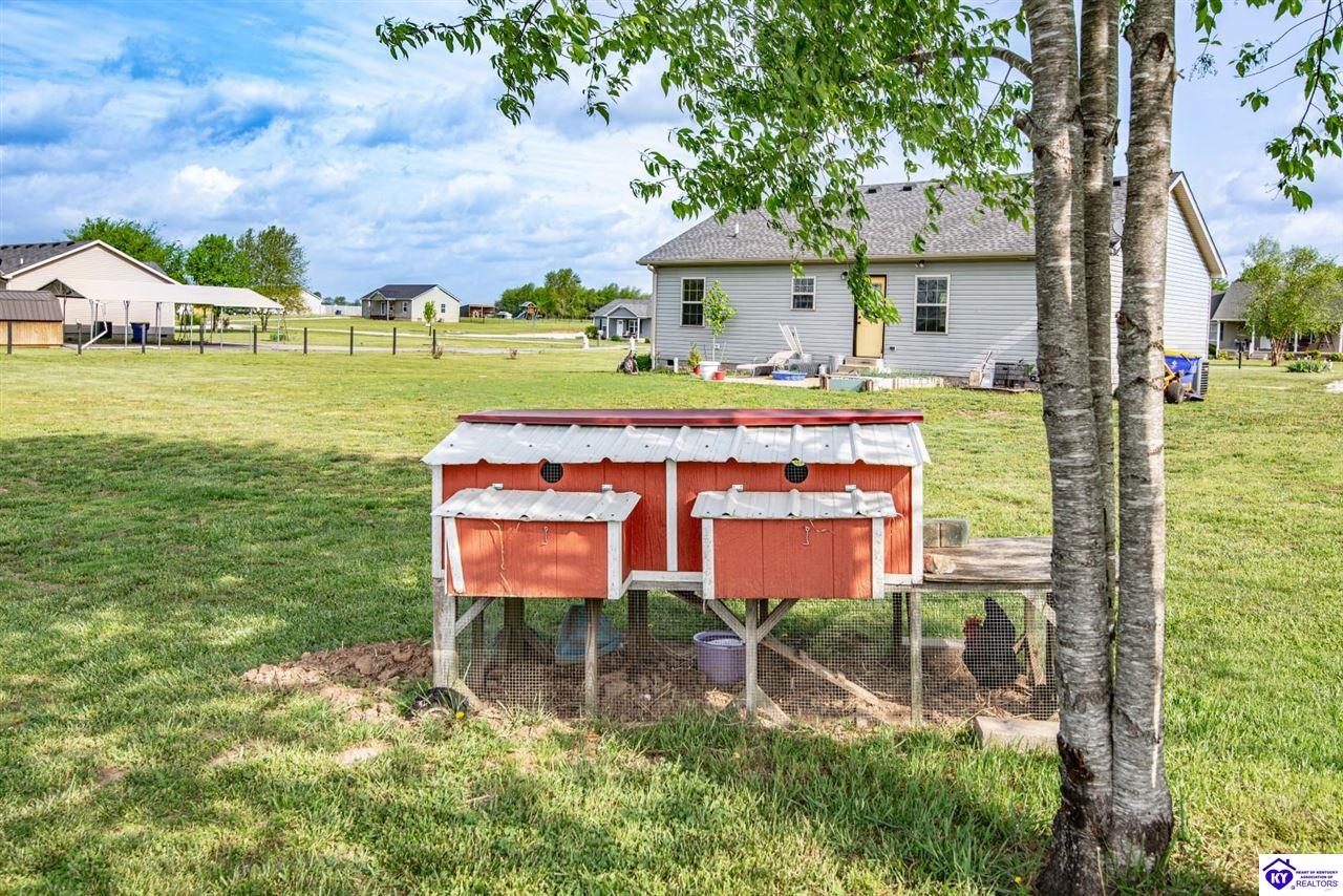 Listing Picture 450 Rolling Way Smiths Grove, KY 42171 MLS HK25001726