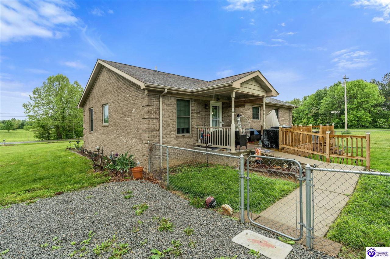 Listing Picture 15709 S Highway 259 Leitchfield, KY 42754 MLS HK25001729