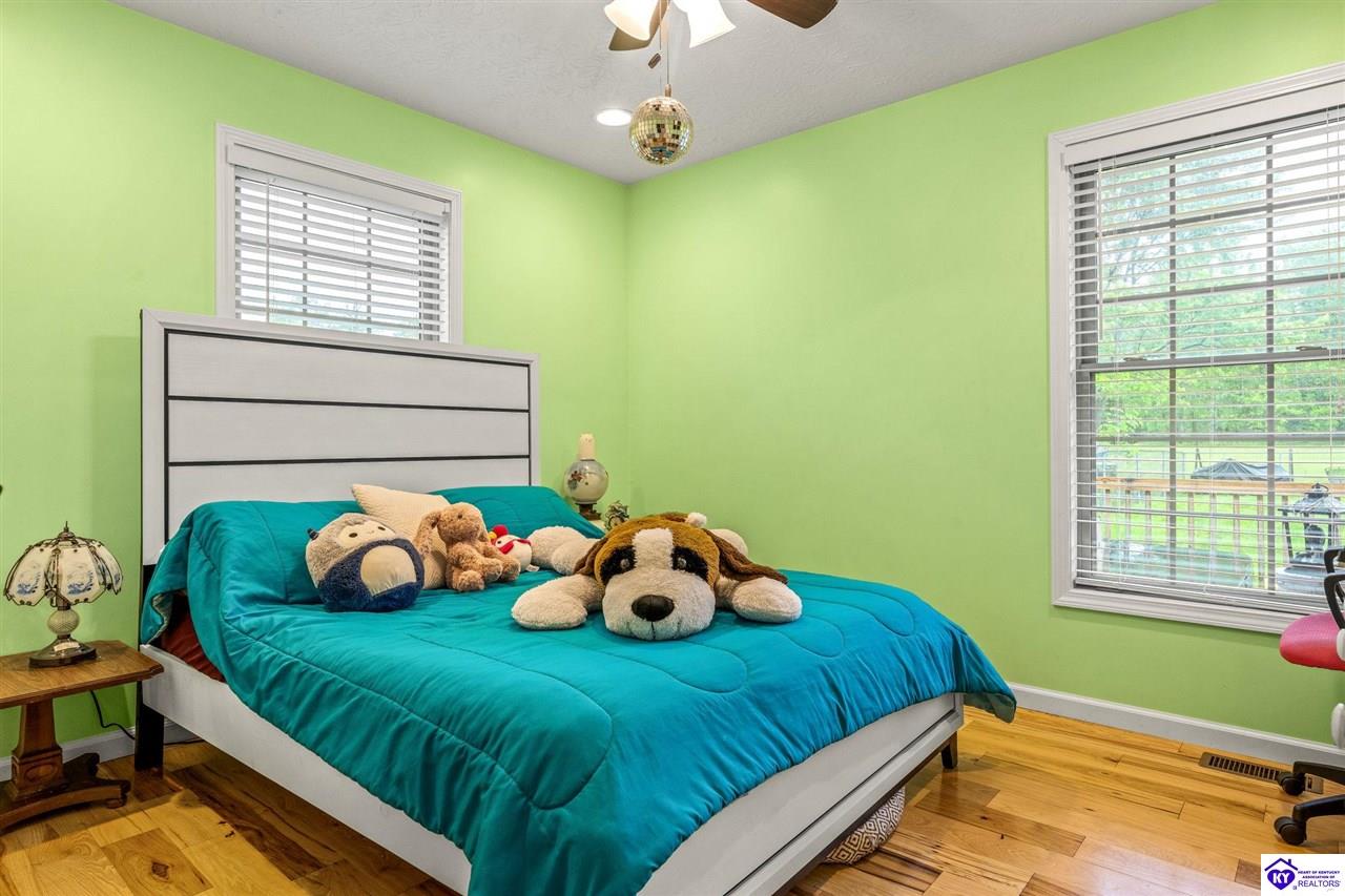 Listing Picture 15709 S Highway 259 Leitchfield, KY 42754 MLS HK25001729