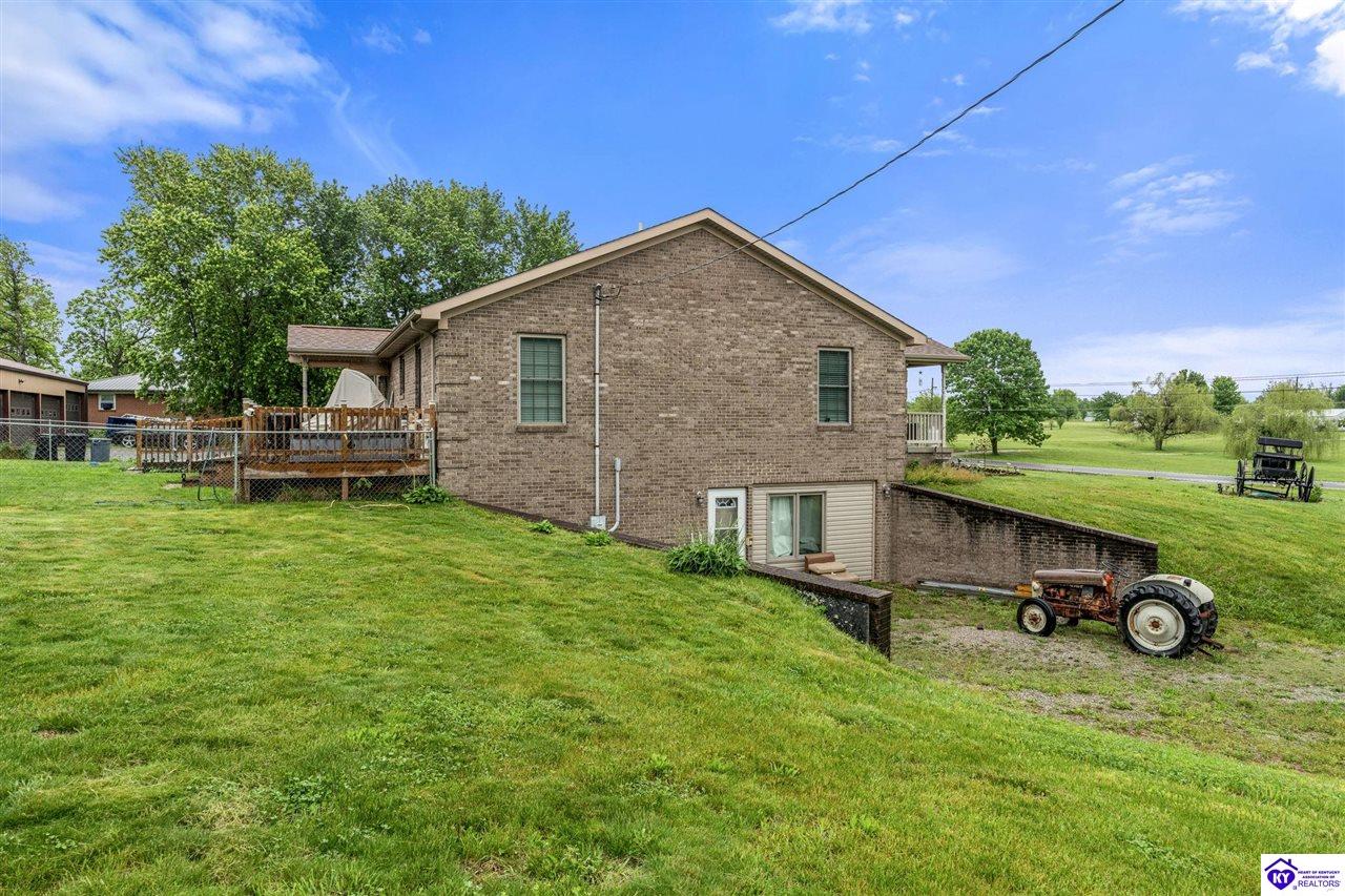 Listing Picture 15709 S Highway 259 Leitchfield, KY 42754 MLS HK25001729