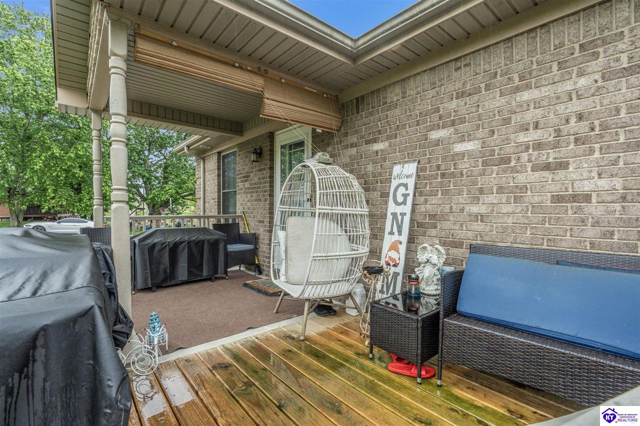 Listing Picture 15709 S Highway 259 Leitchfield, KY 42754 MLS HK25001729