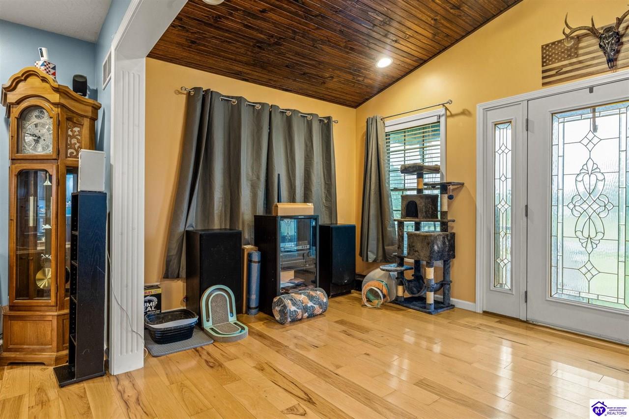 Listing Picture 15709 S Highway 259 Leitchfield, KY 42754 MLS HK25001729