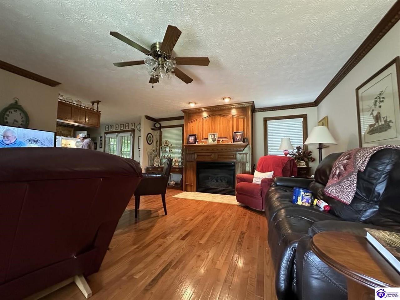 Listing Picture 615 Forest Hills Drive Campbellsville, KY 42718 MLS HK25001739