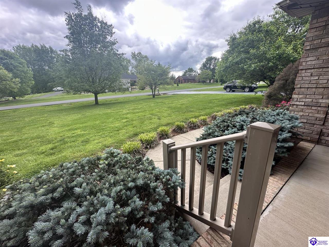 Listing Picture 615 Forest Hills Drive Campbellsville, KY 42718 MLS HK25001739