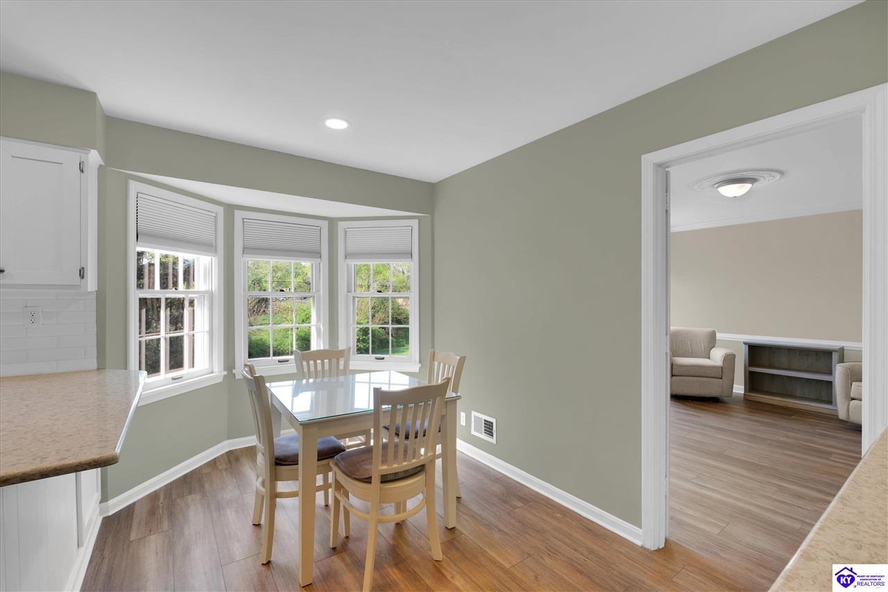 Listing Picture 512 Pennyroyal Way Louisville, KY 40223 MLS HK25001742