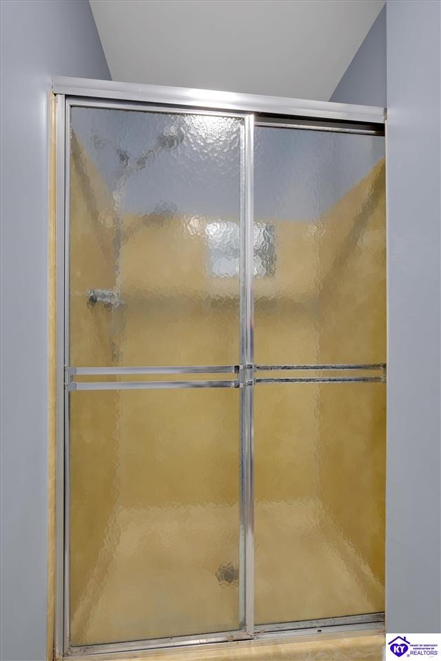 Listing Picture 512 Pennyroyal Way Louisville, KY 40223 MLS HK25001742