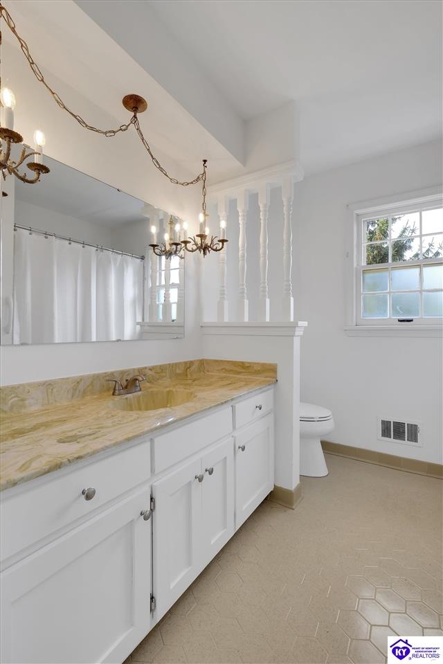 Listing Picture 512 Pennyroyal Way Louisville, KY 40223 MLS HK25001742