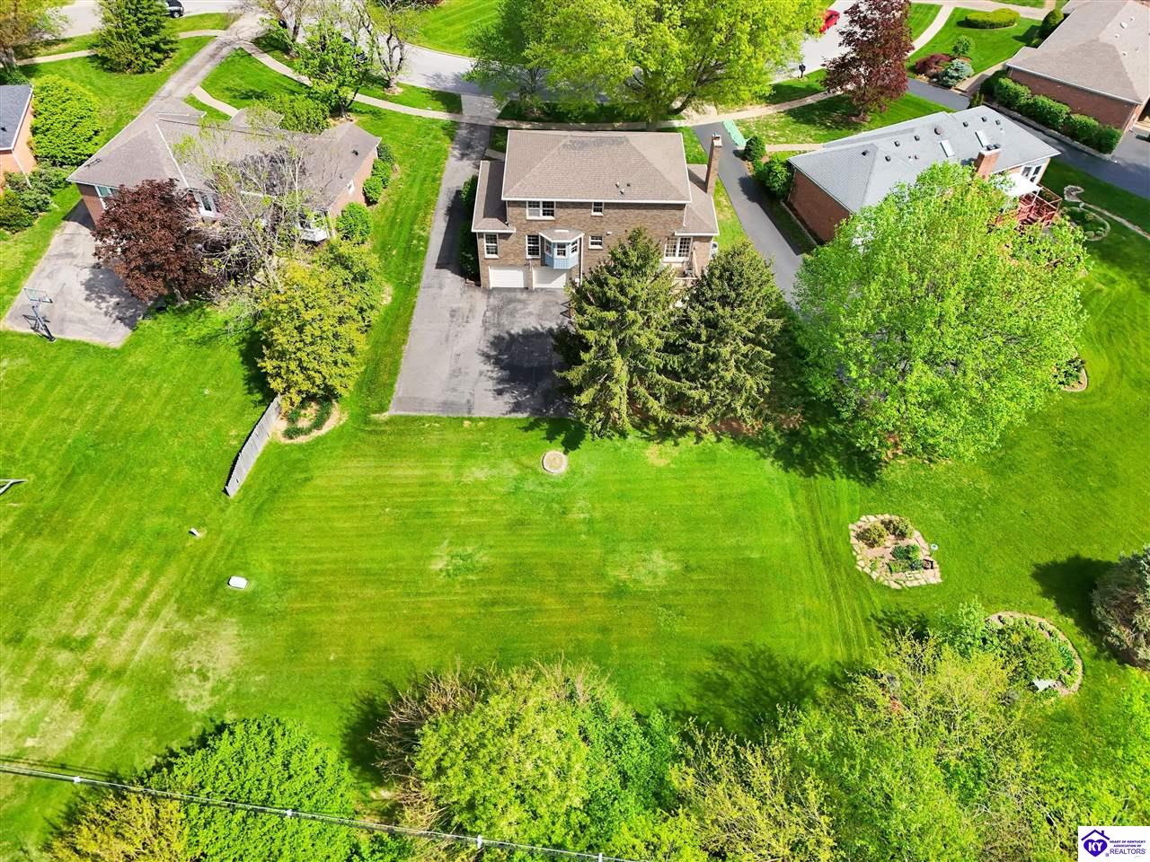 Listing Picture 512 Pennyroyal Way Louisville, KY 40223 MLS HK25001742