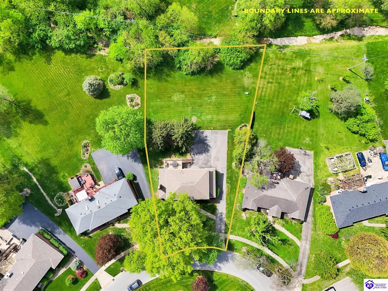 Listing Picture 512 Pennyroyal Way Louisville, KY 40223 MLS HK25001742