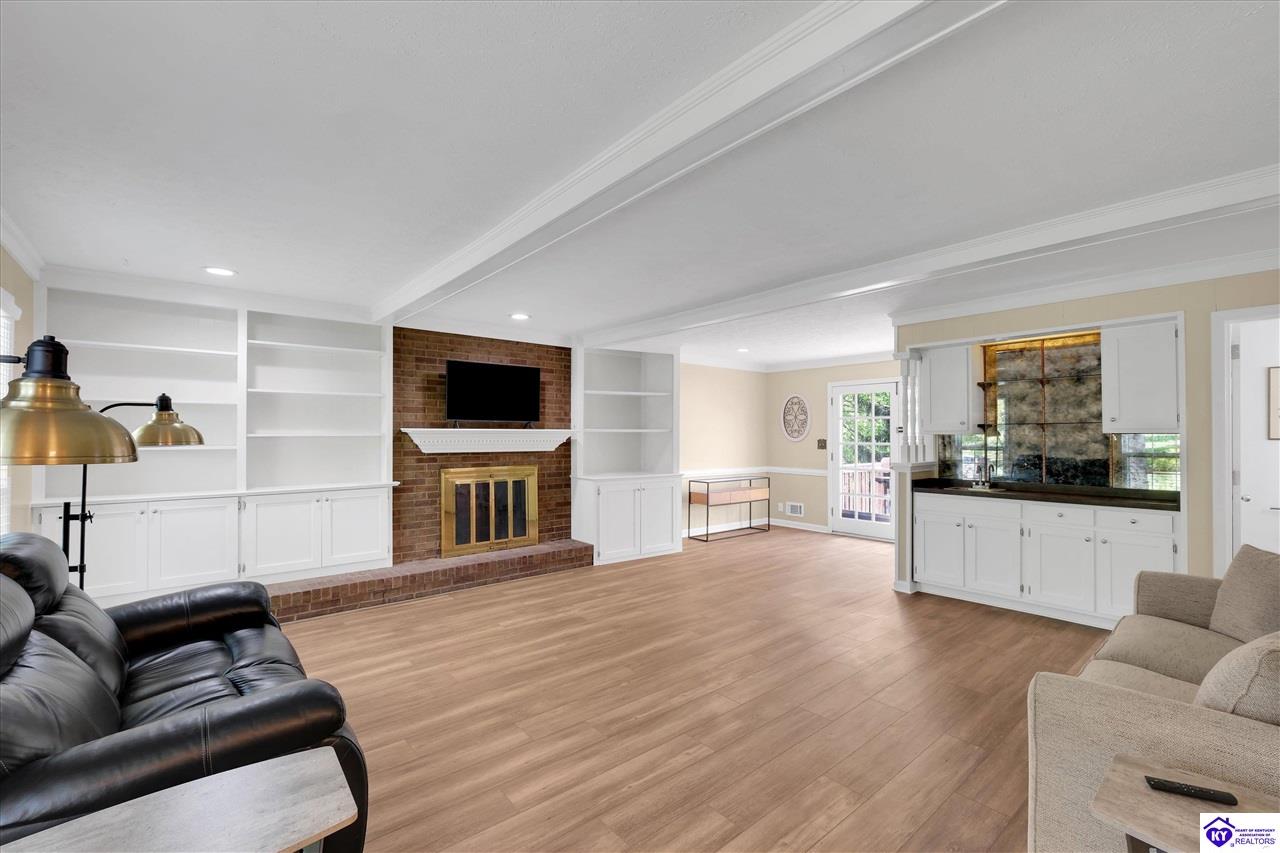 Listing Picture 512 Pennyroyal Way Louisville, KY 40223 MLS HK25001742