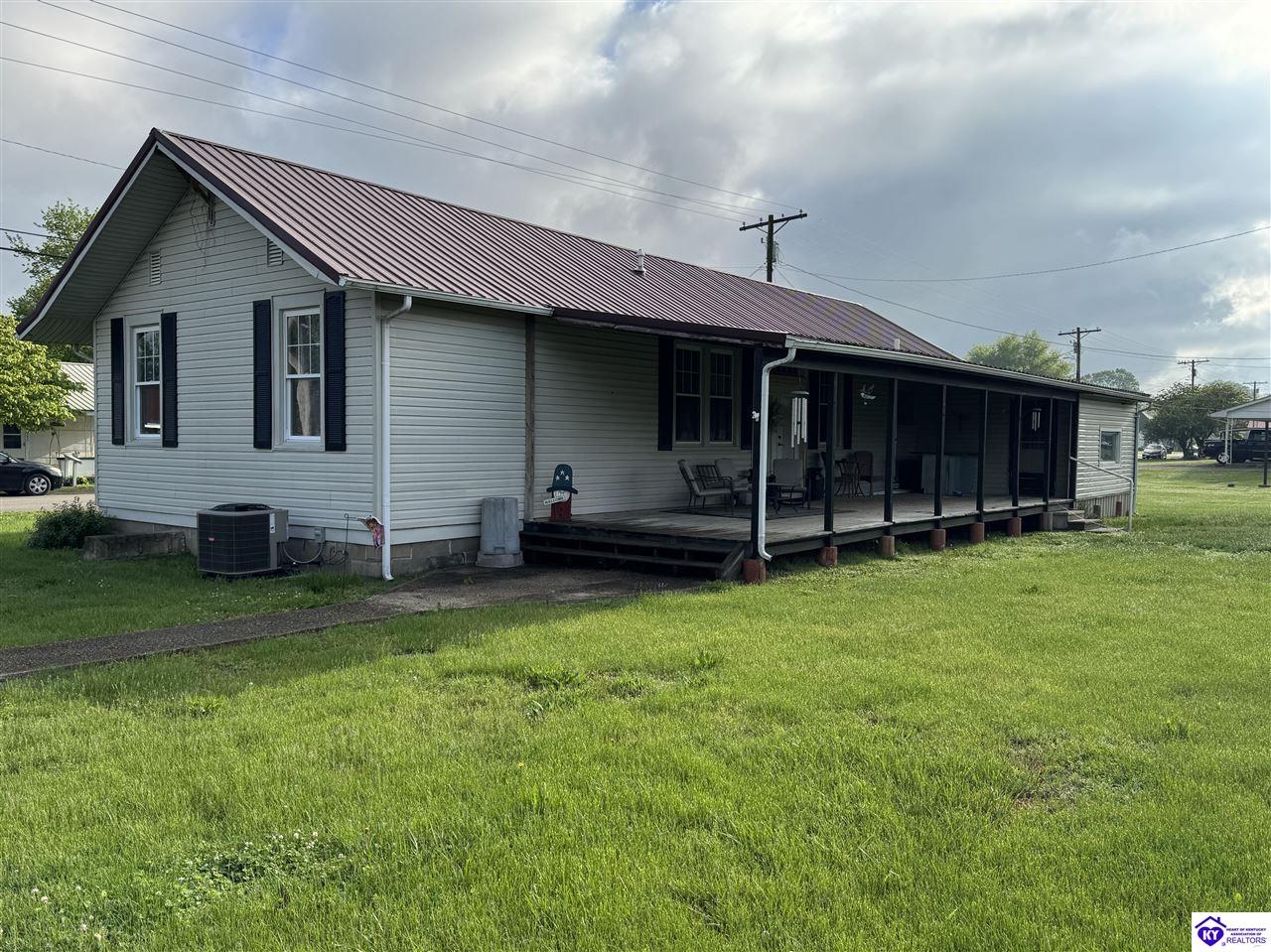 Listing Picture 1018 W Houston Street Cloverport, KY 40111 MLS HK25001744