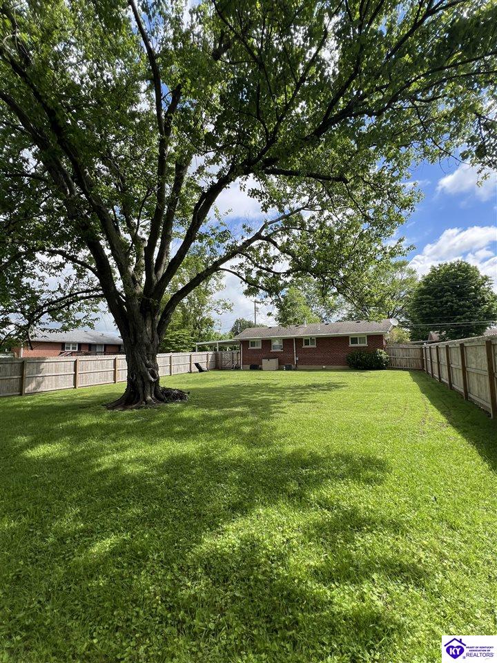 Listing Picture 105 Brook Street Campbellsville, KY 42718 MLS HK25001753