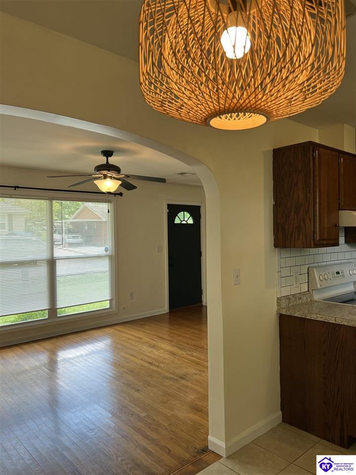 Listing Picture 105 Brook Street Campbellsville, KY 42718 MLS HK25001753