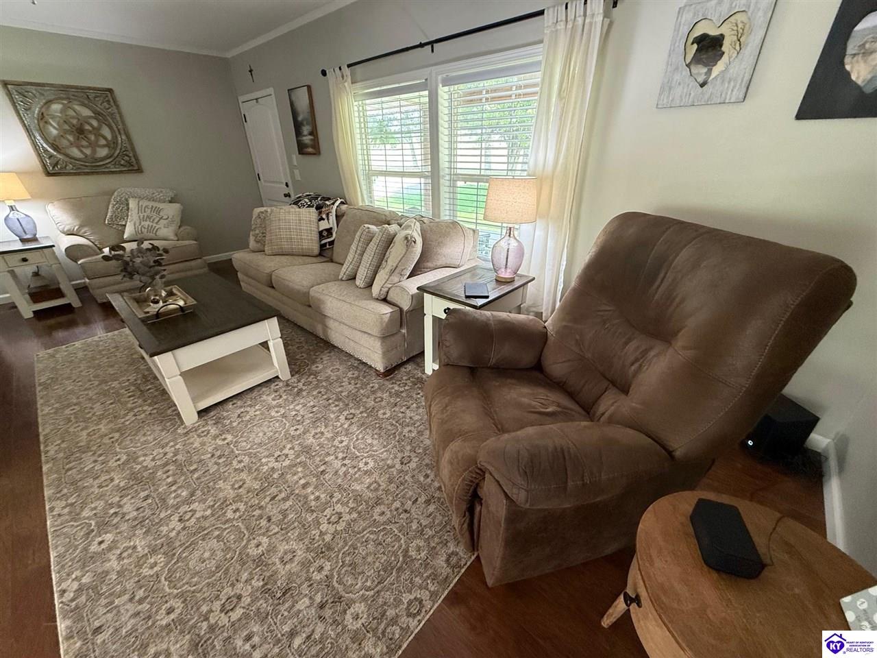 Listing Picture 12781 Hodgenville Road Campbellsville, KY 42718 MLS HK25001755