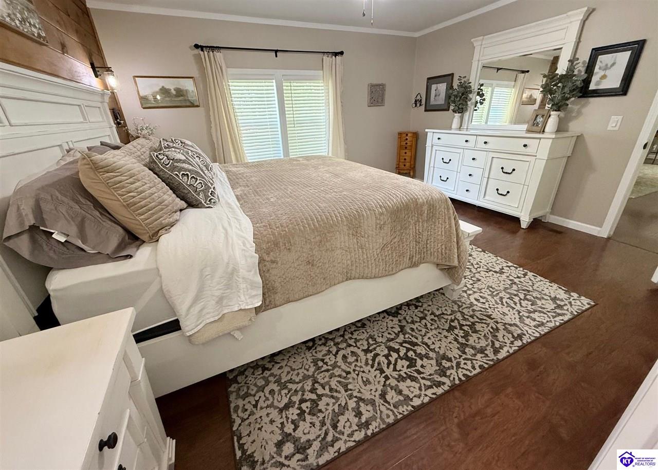 Listing Picture 12781 Hodgenville Road Campbellsville, KY 42718 MLS HK25001755