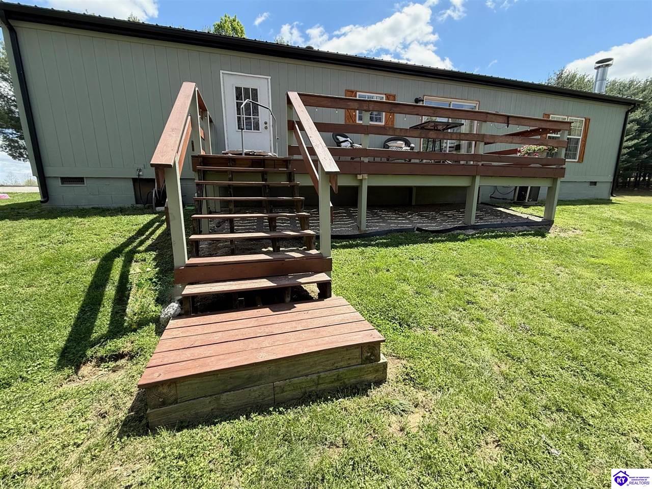 Listing Picture 12781 Hodgenville Road Campbellsville, KY 42718 MLS HK25001755