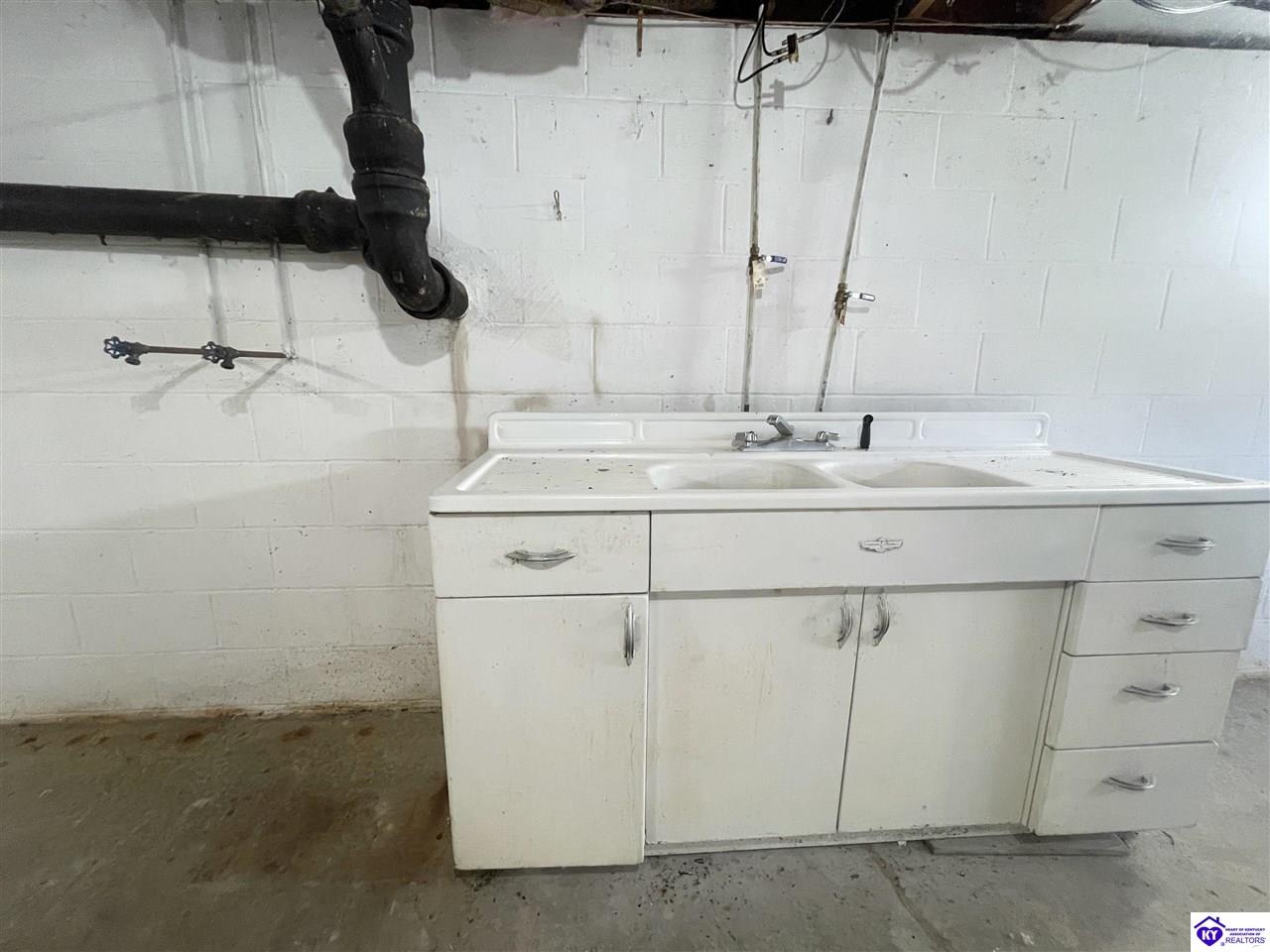 Listing Picture 1083 Soule Chapel Road Campbellsville, KY 42718 MLS HK25001756