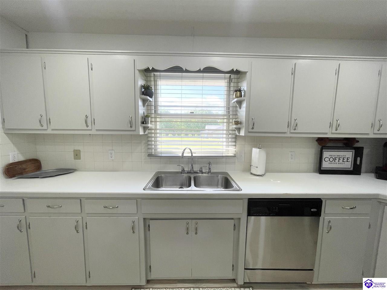 Listing Picture 1083 Soule Chapel Road Campbellsville, KY 42718 MLS HK25001756