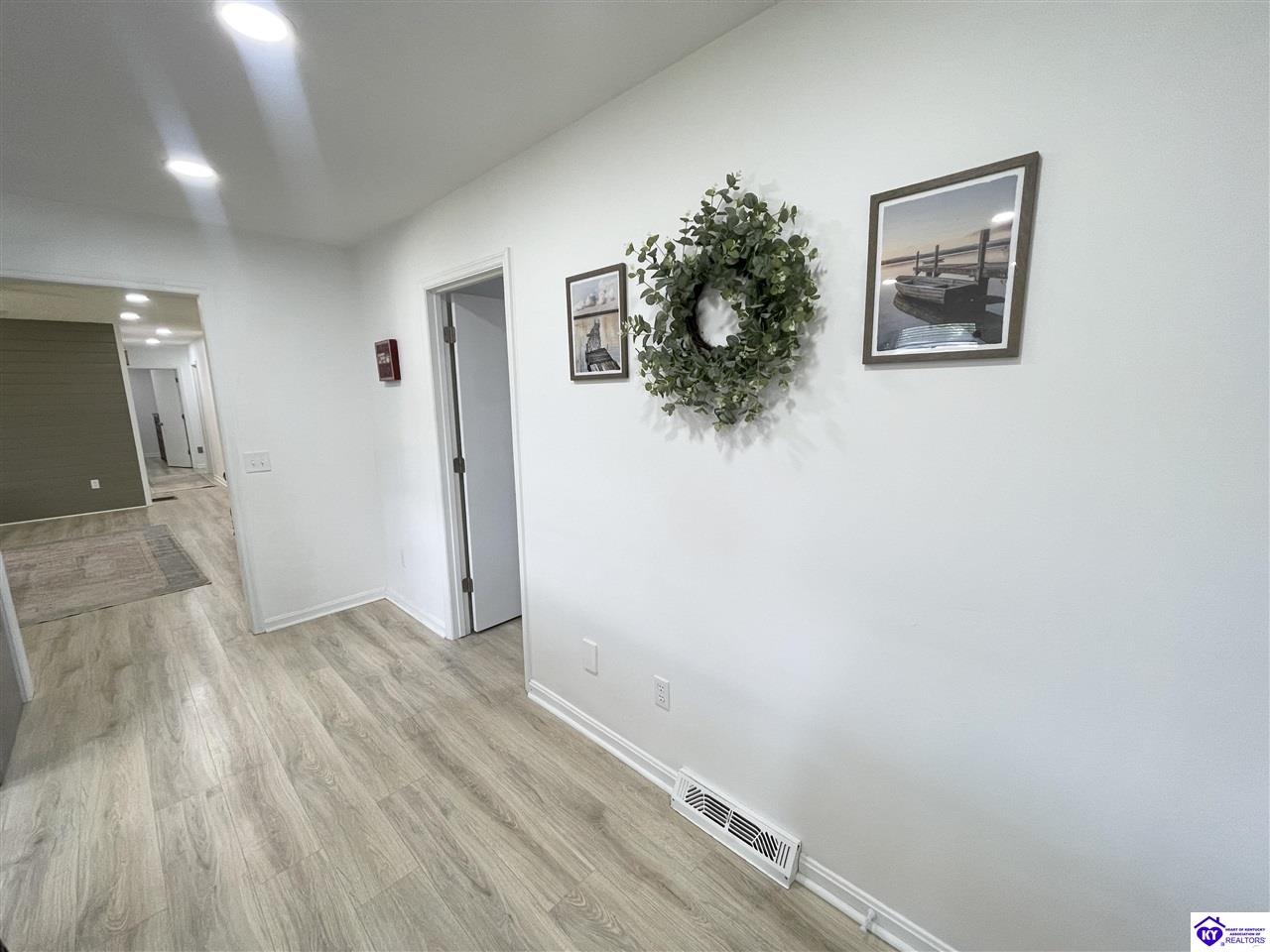 Listing Picture 1083 Soule Chapel Road Campbellsville, KY 42718 MLS HK25001756