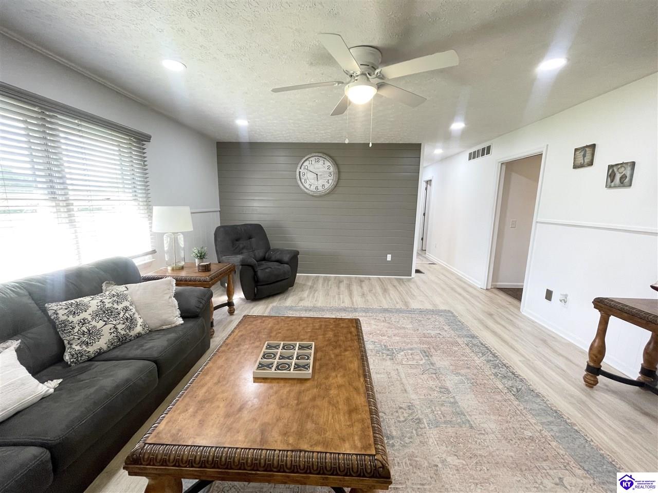 Listing Picture 1083 Soule Chapel Road Campbellsville, KY 42718 MLS HK25001756