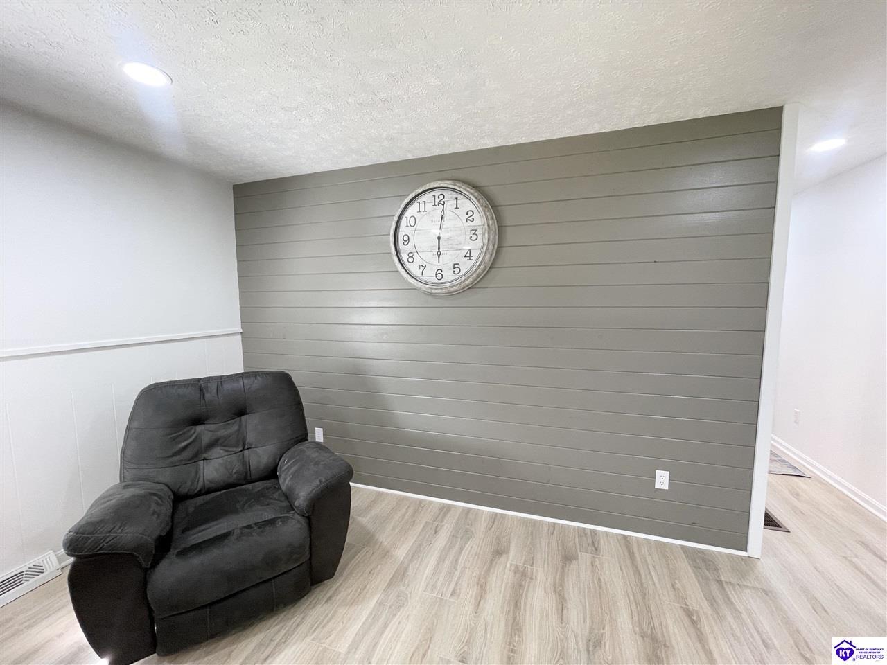 Listing Picture 1083 Soule Chapel Road Campbellsville, KY 42718 MLS HK25001756