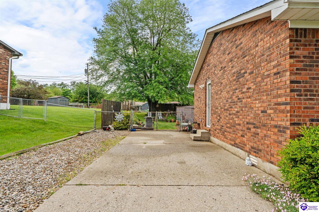 Listing Picture 107 Periwinkle Drive Radcliff, KY 40160 MLS HK25001762