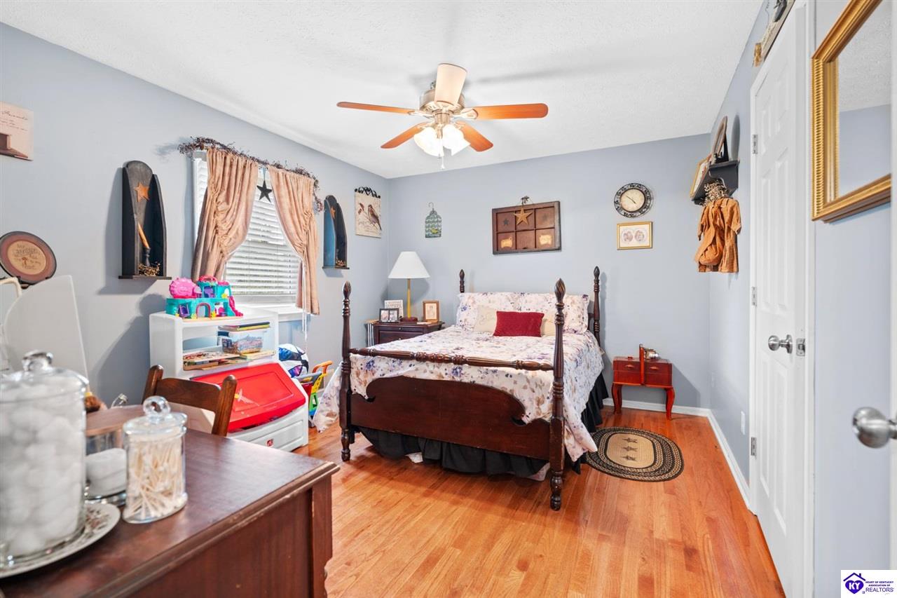 Listing Picture 107 Periwinkle Drive Radcliff, KY 40160 MLS HK25001762