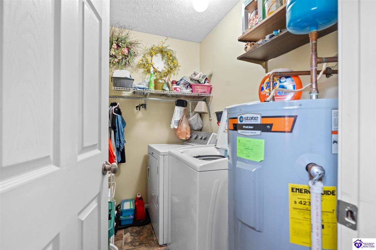 Listing Picture 107 Periwinkle Drive Radcliff, KY 40160 MLS HK25001762