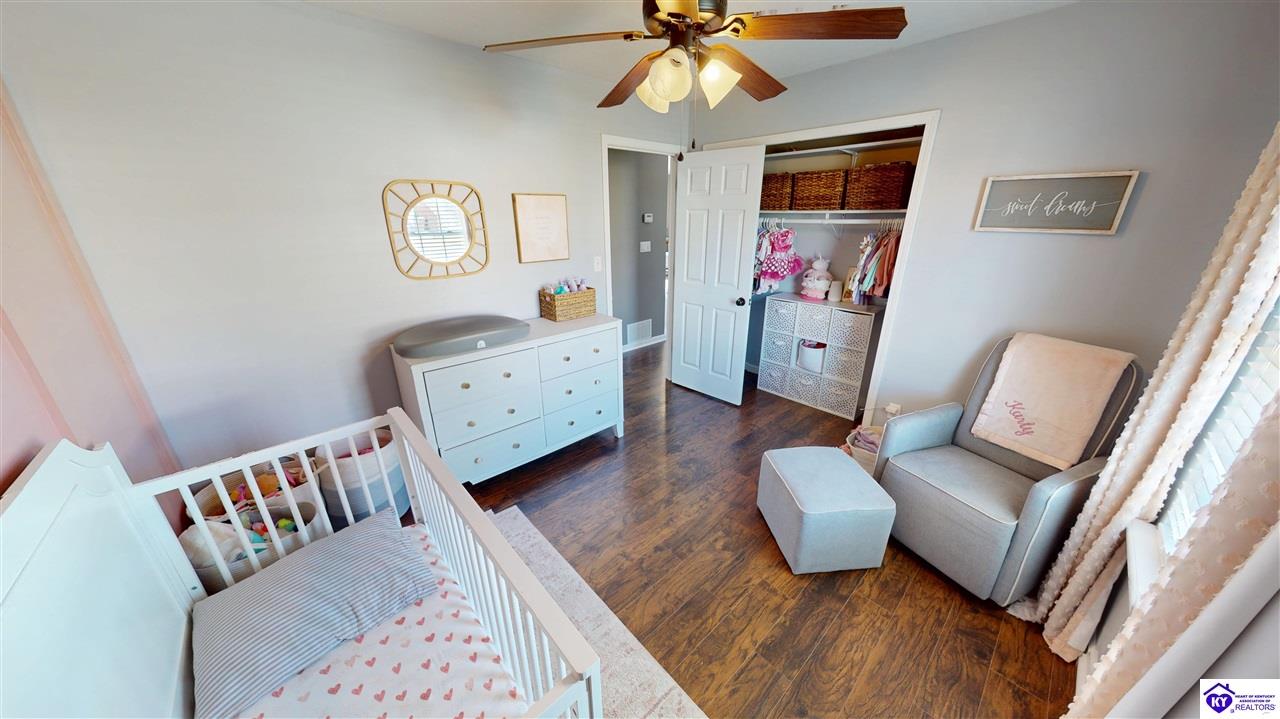 Listing Picture 1304 Amanda Jo Drive Elizabethtown, KY 42701 MLS HK25001764