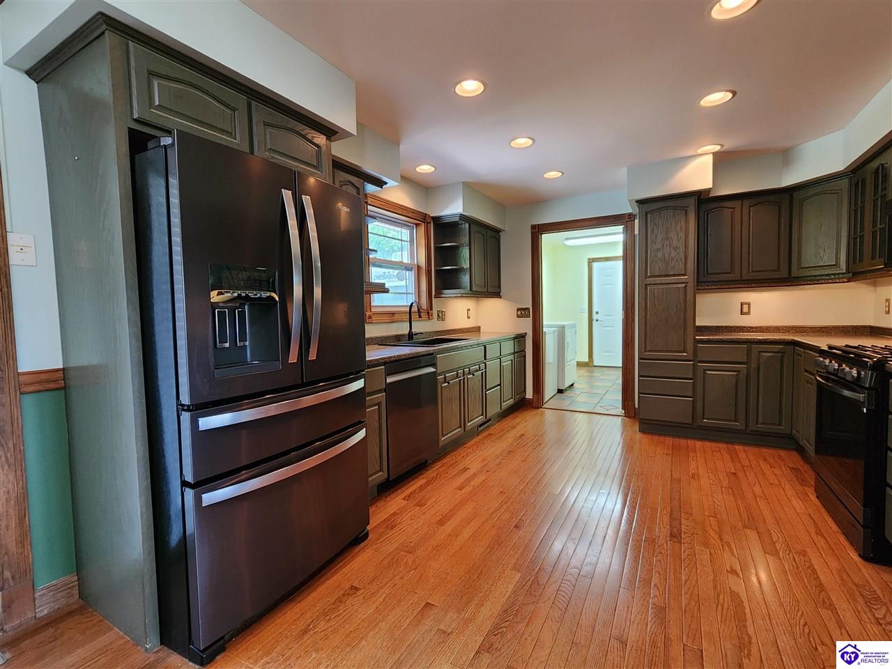 Listing Picture 400 Old Dixie Loop Upton, KY 42784 MLS HK25001771