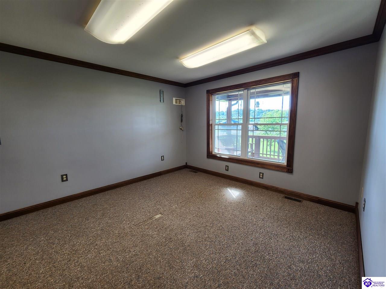 Listing Picture 400 Old Dixie Loop Upton, KY 42784 MLS HK25001771