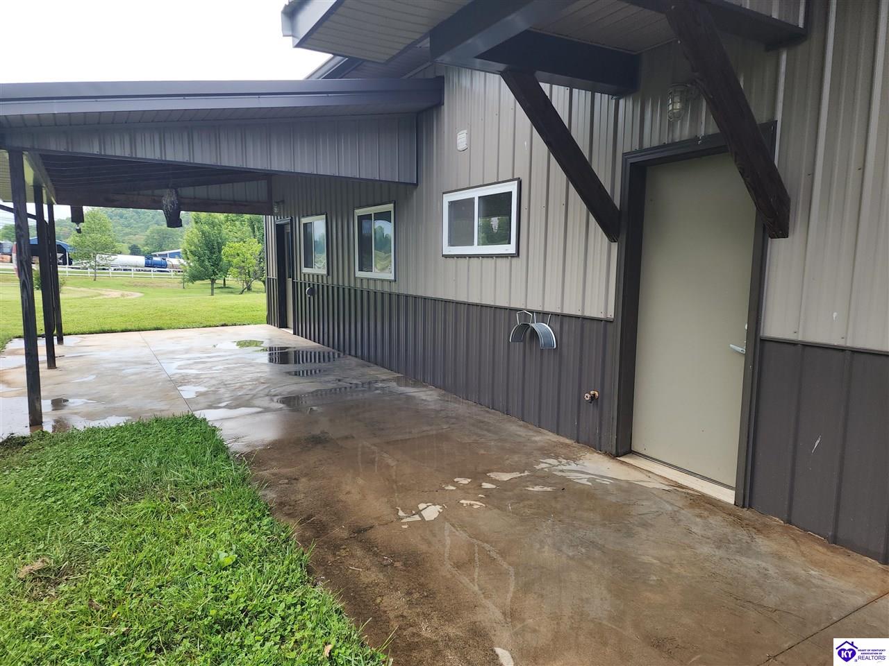 Listing Picture 400 Old Dixie Loop Upton, KY 42784 MLS HK25001771