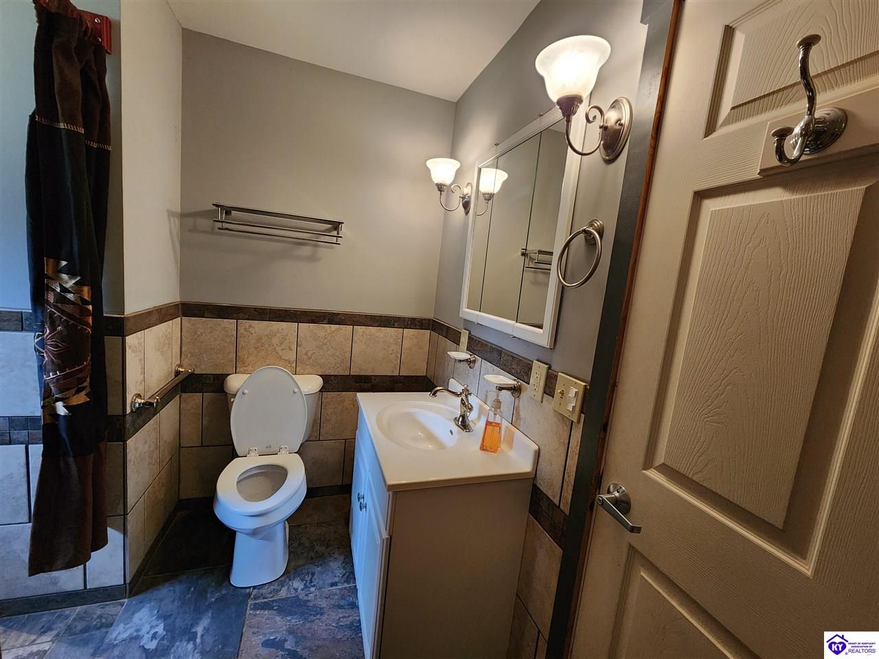 Listing Picture 400 Old Dixie Loop Upton, KY 42784 MLS HK25001771