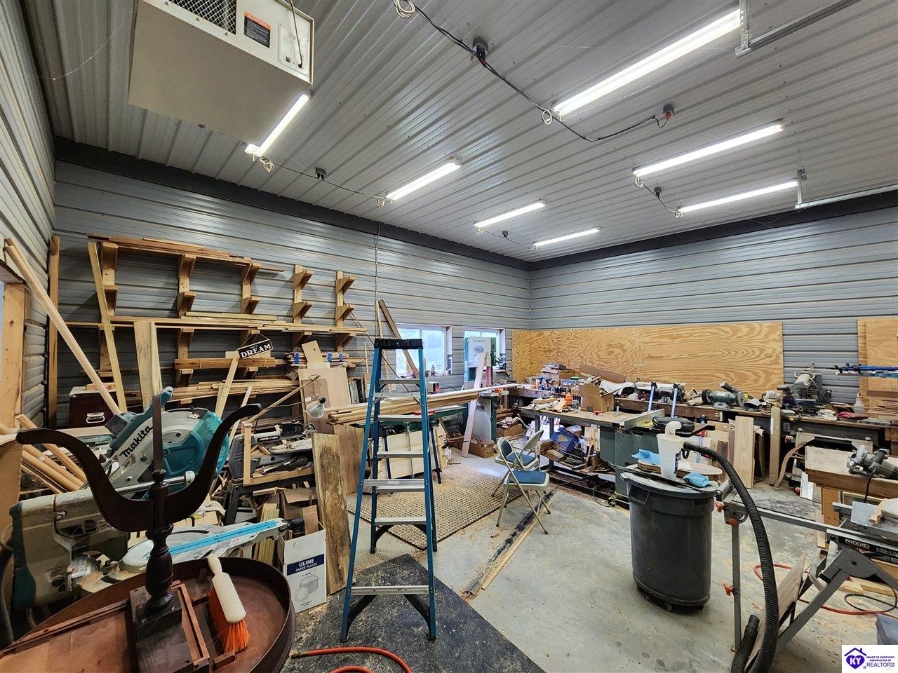 Listing Picture 400 Old Dixie Loop Upton, KY 42784 MLS HK25001771