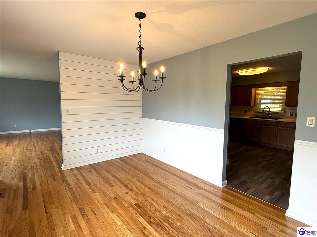 Listing Picture 701 Dogwood Drive Elizabethtown, KY 42701 MLS HK25001772