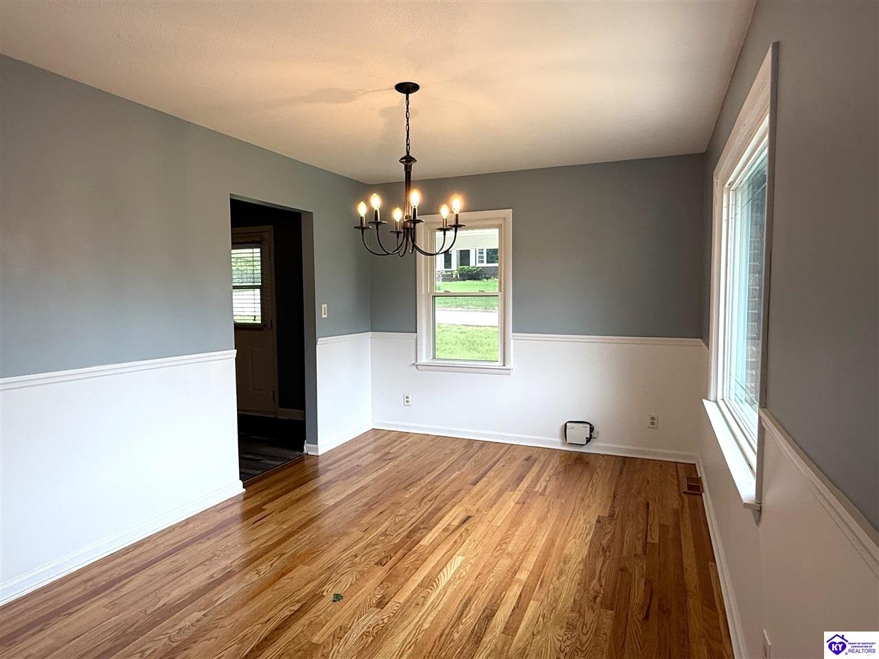 Listing Picture 701 Dogwood Drive Elizabethtown, KY 42701 MLS HK25001772