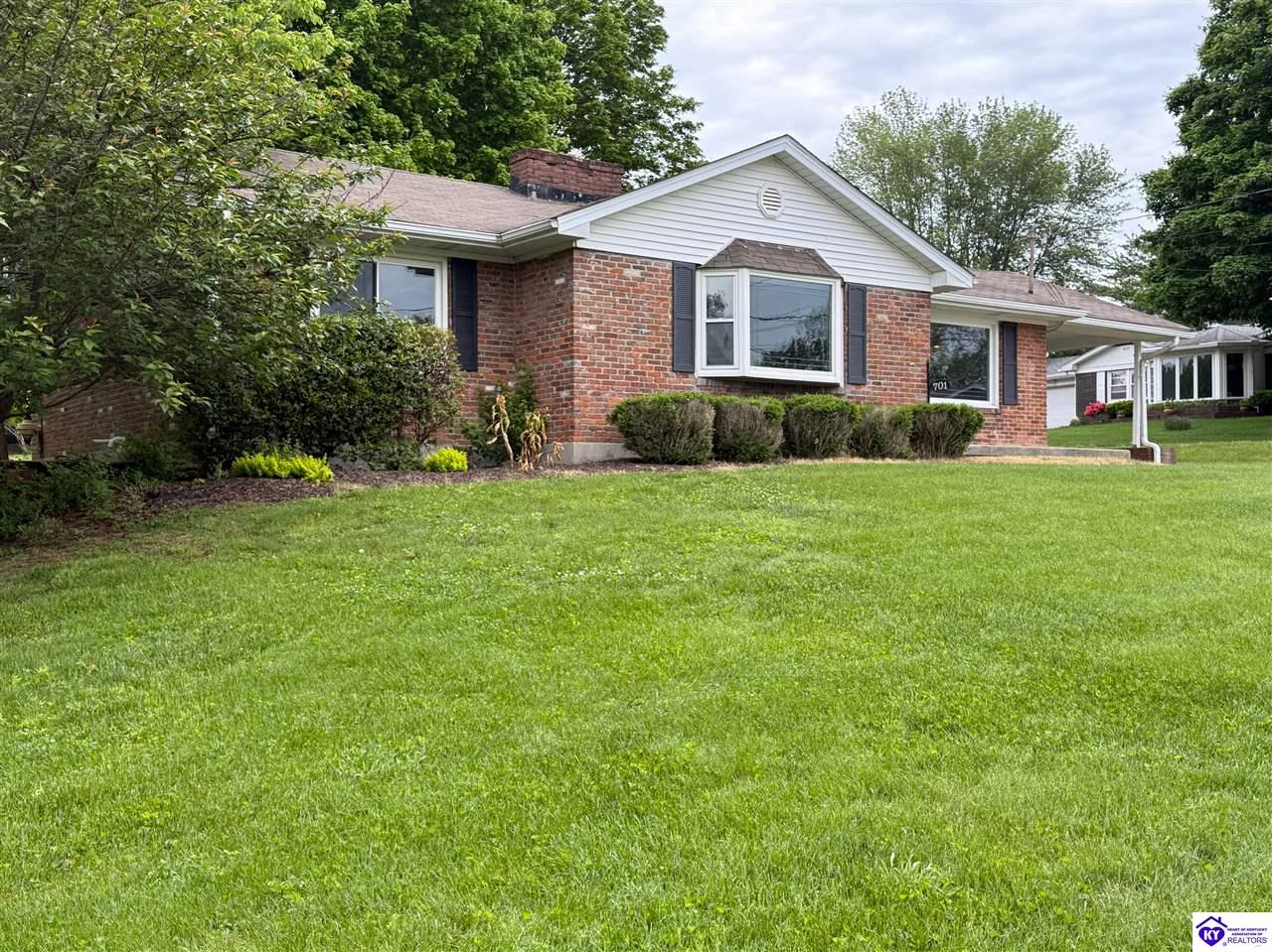 Listing Picture 701 Dogwood Drive Elizabethtown, KY 42701 MLS HK25001772