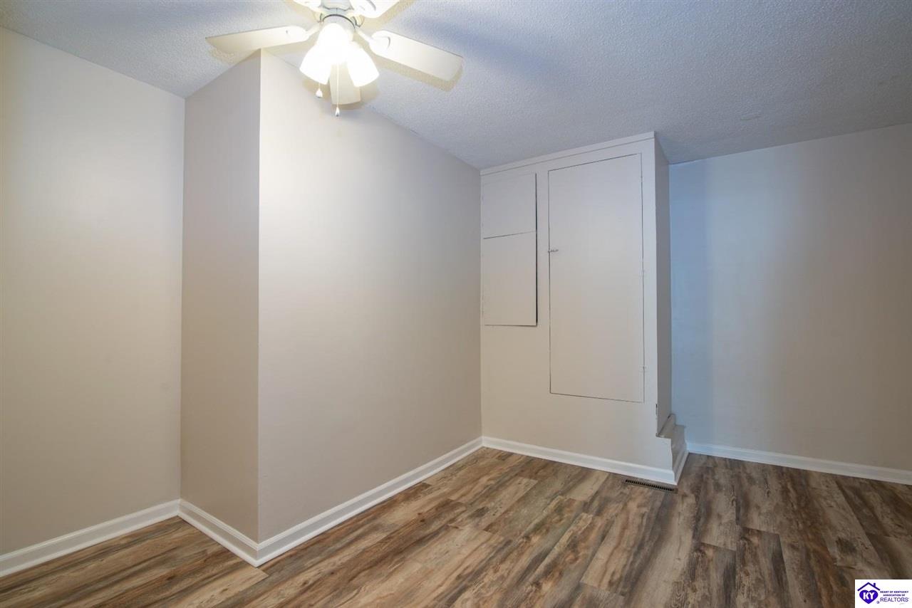 Listing Picture 522 Lee Road Elizabethtown, KY 42701 MLS HK25001777