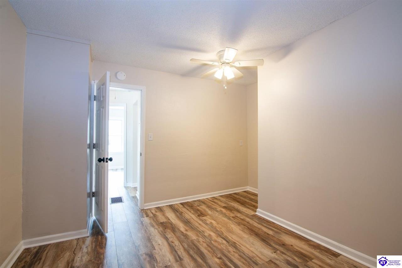 Listing Picture 522 Lee Road Elizabethtown, KY 42701 MLS HK25001777