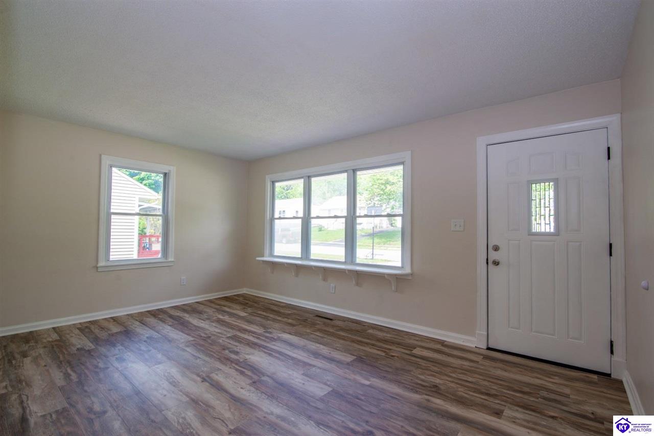 Listing Picture 522 Lee Road Elizabethtown, KY 42701 MLS HK25001777