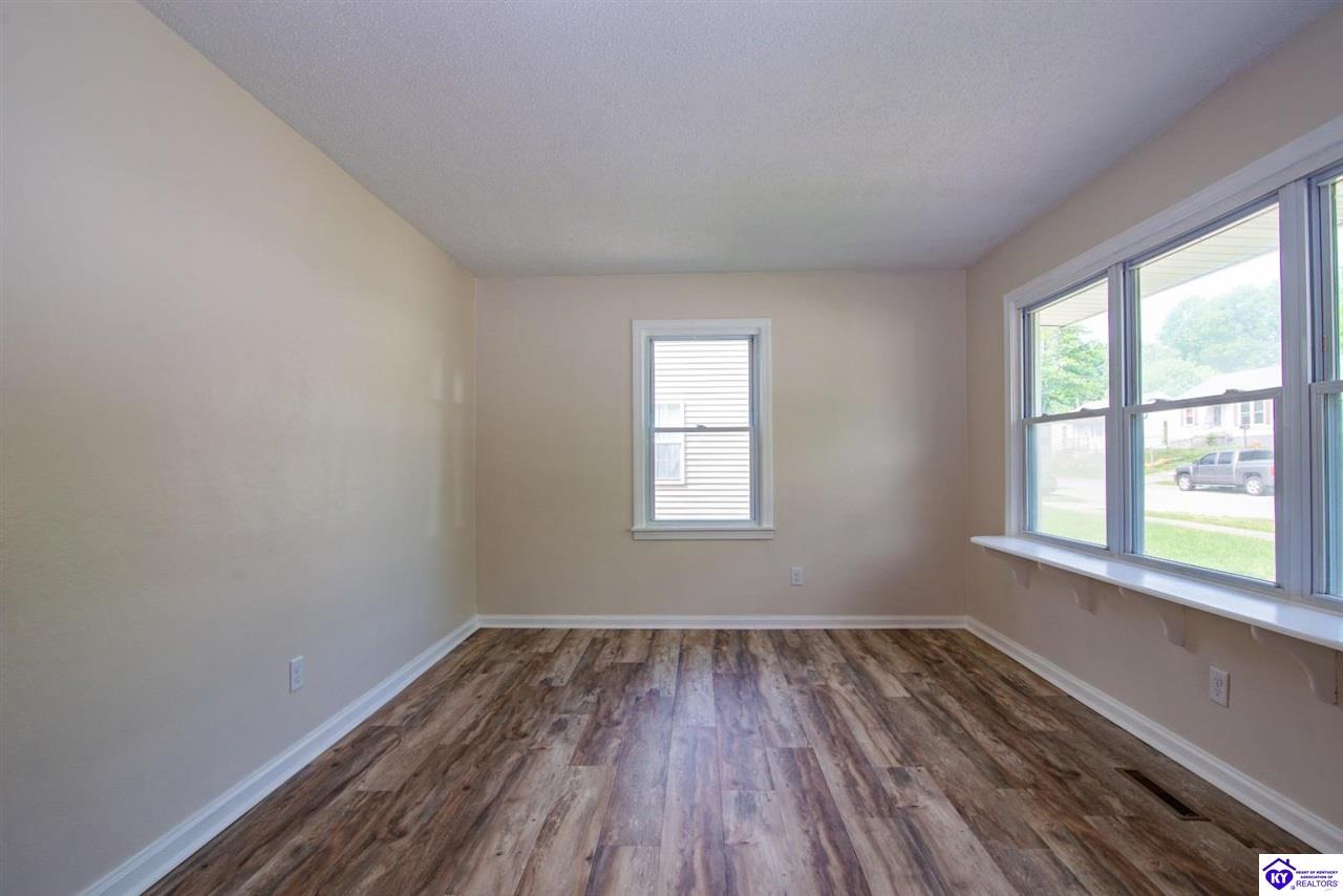 Listing Picture 522 Lee Road Elizabethtown, KY 42701 MLS HK25001777