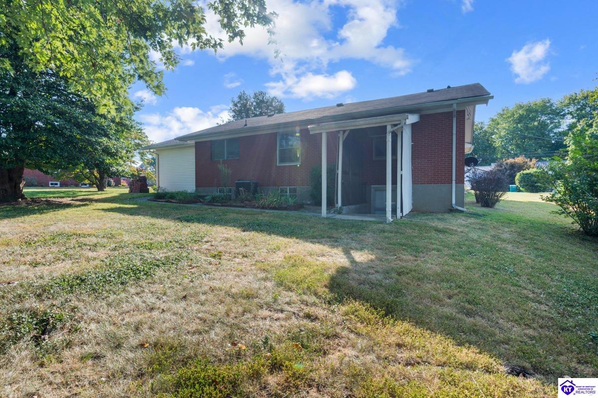 Listing Picture 116 S Mantle Avenue Elizabethtown, KY 42701 MLS HK25001779