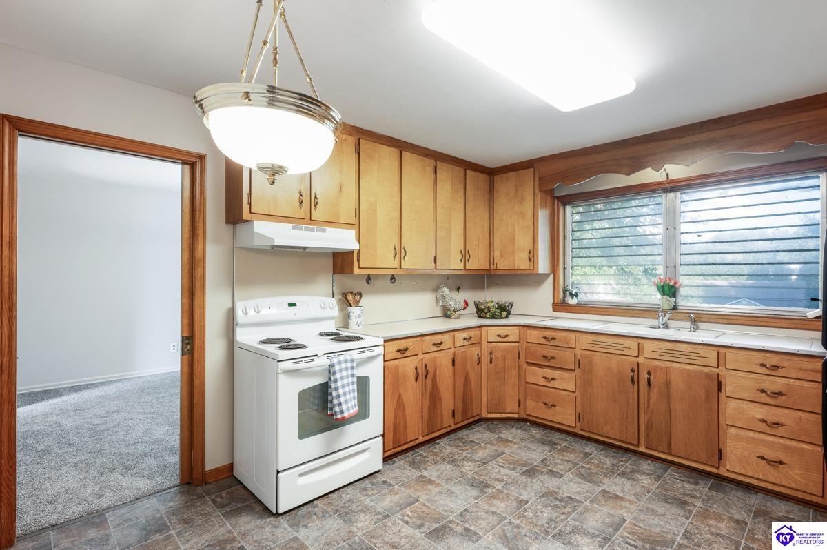 Listing Picture 116 S Mantle Avenue Elizabethtown, KY 42701 MLS HK25001779