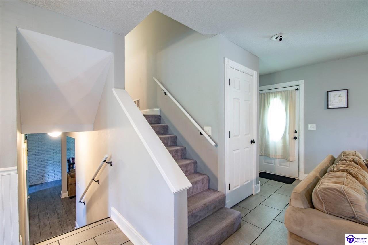 Listing Picture 395 Poplar Trace Elizabethtown, KY 42701 MLS HK25001792