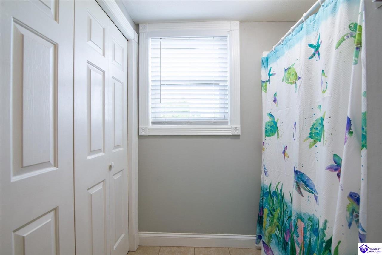 Listing Picture 395 Poplar Trace Elizabethtown, KY 42701 MLS HK25001792